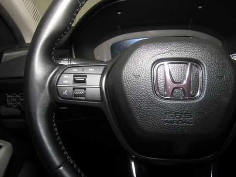 Used 2024 Honda Accord EX-L image 5