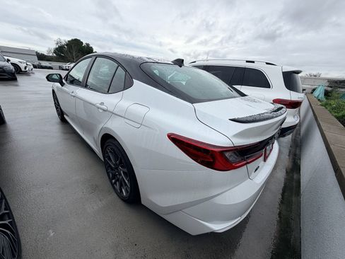 Used 2026 Toyota Camry XSE image 3