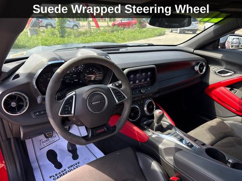 Used 2021 Chevrolet Camaro SS RWD image 17