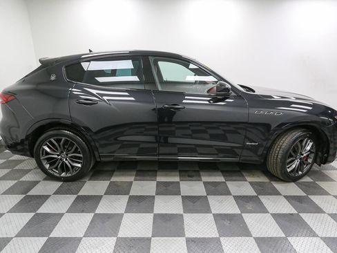Used 2020 Maserati Levante S GranSport image 7