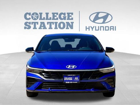 Used 2026 Hyundai Elantra Sport FWD image 4
