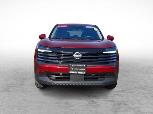 Certified 2025 Nissan Kicks SV image 2