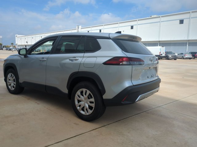 Used 2026 Toyota Corolla Cross L FWD image 9