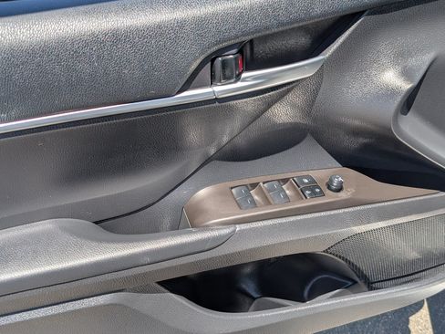 Used 2024 Toyota Camry SE w/ Blackout Package (TMS) FWD image 15