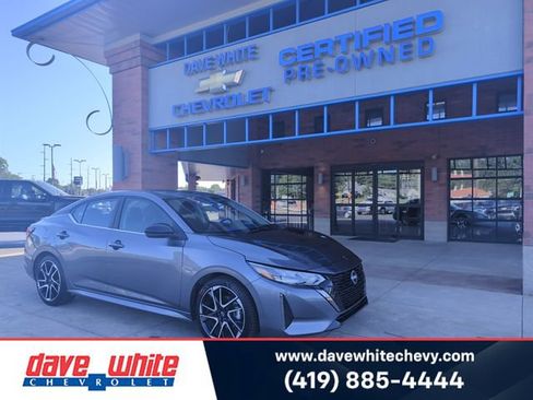 Used 2024 Nissan Sentra SR FWD image 1