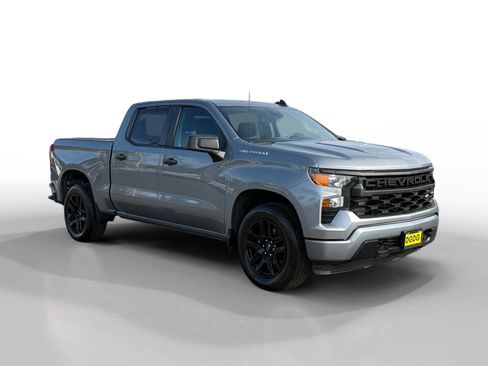 Used 2024 Chevrolet Silverado 1500 Custom image 7