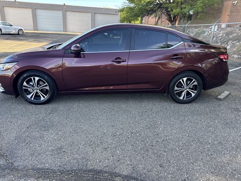 Used 2023 Nissan Sentra SV image 5