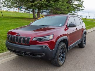 Used 2021 Jeep Cherokee Trailhawk w/ Comfort/Convenience Group AWD/4WD video 1