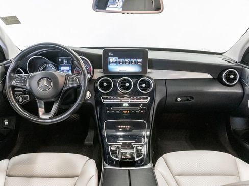 Used 2016 Mercedes-Benz C 300 4MATIC Sedan image 17
