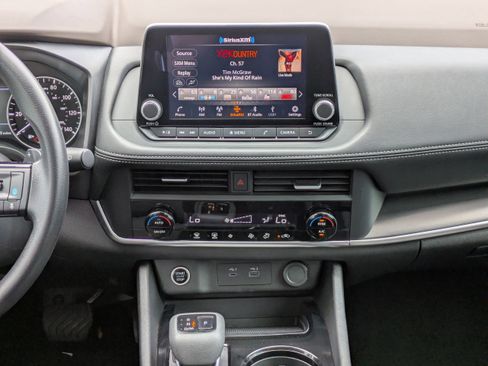 Certified 2023 Nissan Rogue SV image 19