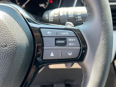 New 2025 Honda Pilot EX-L image 19