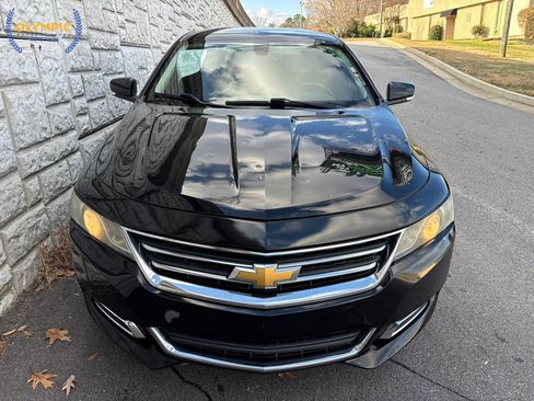 Used 2014 Chevrolet Impala LT w/ Convenience Package image 2