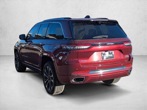 Used 2022 Jeep Grand Cherokee Overland w/ Luxury Tech Group IV image 8