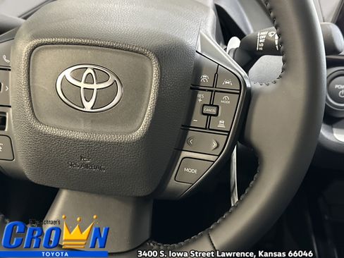 New 2026 Toyota Prius LE image 30