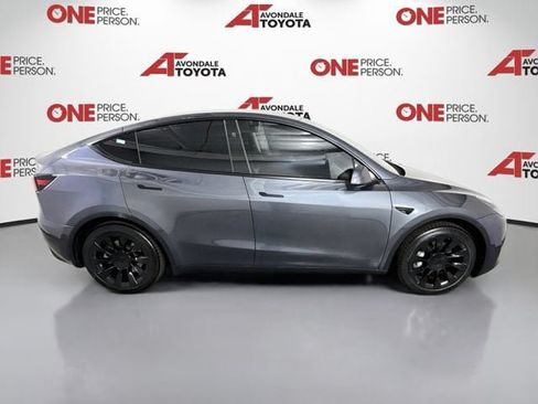 Used 2023 Tesla Model Y Long Range AWD/4WD image 8