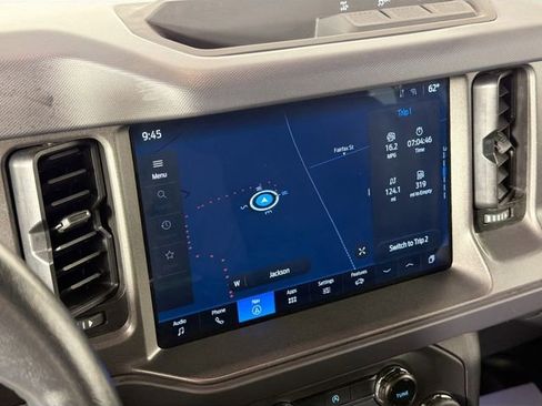 Used 2025 Ford Bronco Big Bend image 14