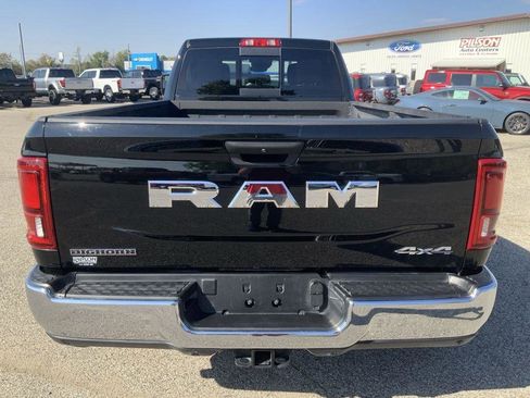Used 2025 RAM 3500 Big Horn image 10