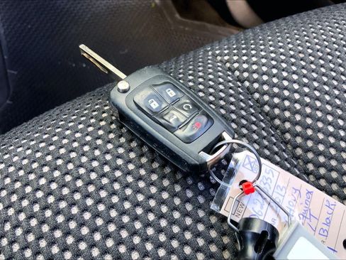Used 2013 Chevrolet Equinox LT AWD/4WD image 13