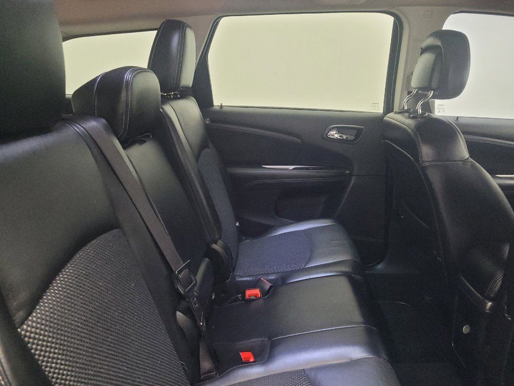 Used 2018 Dodge Journey Crossroad w/ Nav & Sun Group FWD image 19