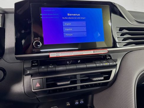 New 2026 Toyota Camry SE FWD image 18