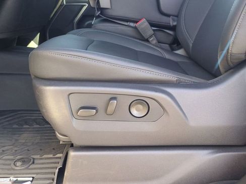 New 2026 Chevrolet Silverado 1500 LT image 22