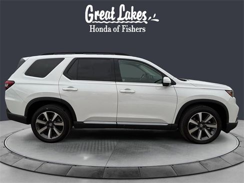 Used 2024 Honda Pilot Elite image 6