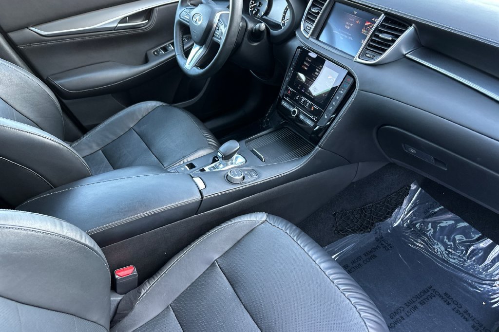 Used 2023 INFINITI QX55 Luxe w/ Cargo Package AWD/4WD image 15