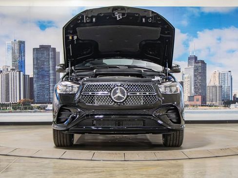 Certified 2026 Mercedes-Benz GLE 450 4MATIC image 4