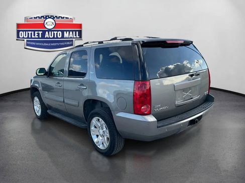 Used 2007 GMC Yukon SLT w/ SLT Preferred Equipment Group image 5