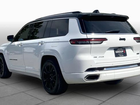 Used 2022 Jeep Grand Cherokee L Overland w/ Luxury Tech Group IV image 12