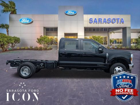 New 2026 Ford F350 XL w/ XL Chrome Package AWD/4WD image 1