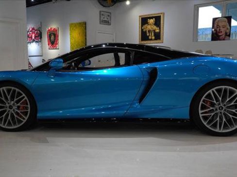 Used 2022 McLaren GT RWD image 5