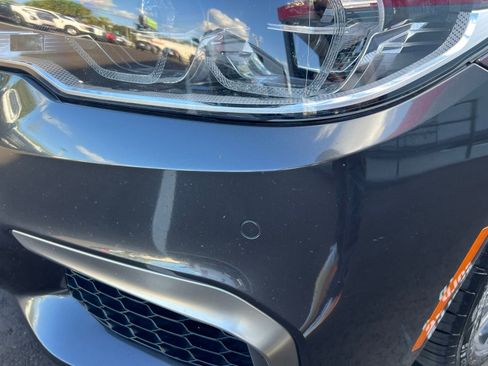 Used 2020 BMW M550i xDrive w/ Executive Package image 24