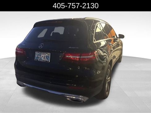 Used 2018 Mercedes-Benz GLC 300 4MATIC image 6
