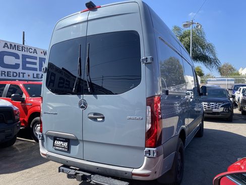 Used 2021 Mercedes-Benz Sprinter 2500 w/ Exterior Lighting Package image 10