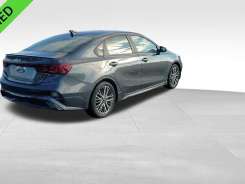 Used 2022 Kia Forte GT-Line w/ GT-Line Premium Package image 9