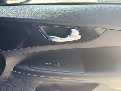 Used 2021 Kia Forte GT-Line image 14