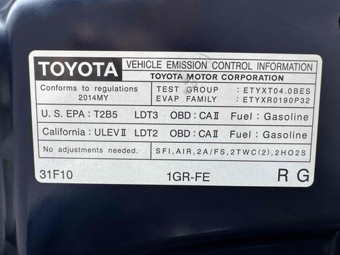 Used 2014 Toyota 4Runner SR5 RWD image 23