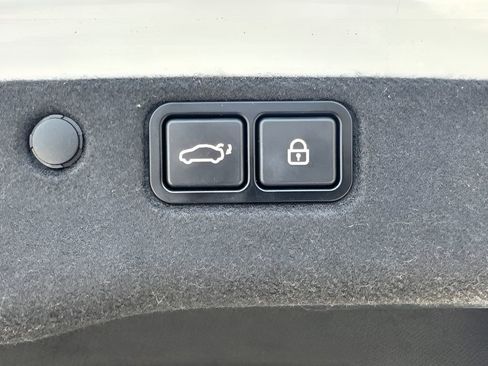 Used 2016 Hyundai Equus Ultimate RWD image 34
