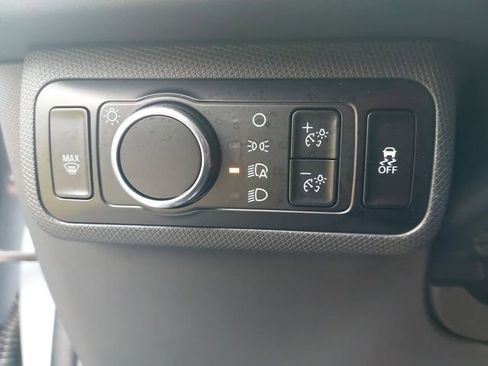 Used 2024 Ford Mustang Mach-E Select image 26