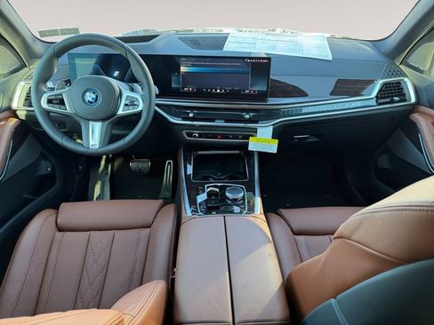 New 2026 BMW X5 xDrive50e w/ M Sport Package image 10
