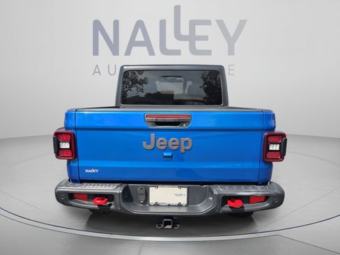 Used 2020 Jeep Gladiator Rubicon AWD/4WD image 4