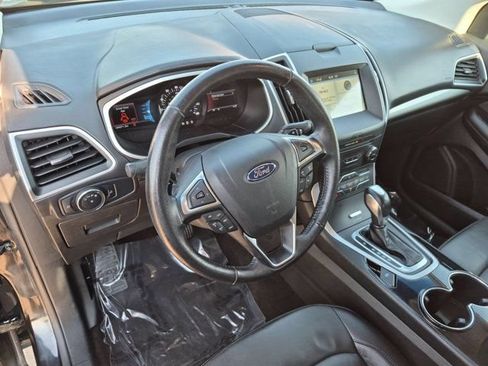 Used 2017 Ford Edge SEL w/ Equipment Group 201A FWD image 11