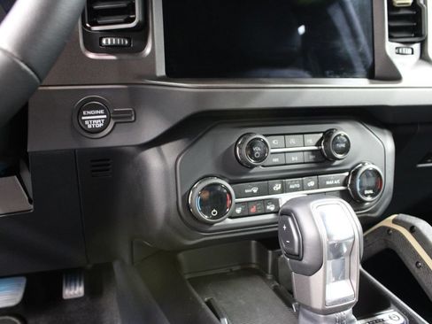 Used 2025 Ford Bronco Badlands AWD/4WD image 63