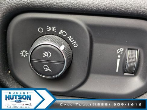 Used 2024 RAM 2500 Big Horn w/ Bed Utility Group image 25