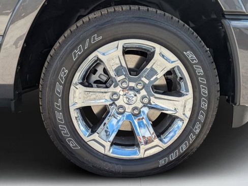 New 2026 RAM 1500 Big Horn AWD/4WD image 10