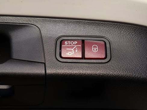 New 2026 Mercedes-Benz GLA 250 4MATIC image 18