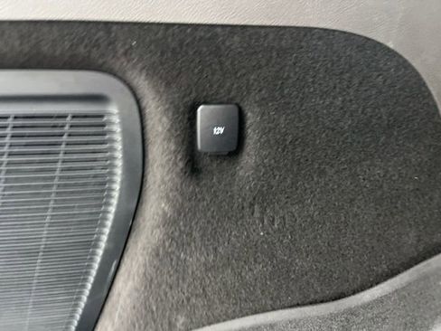 Used 2021 Lincoln Corsair Standard w/ Premium Package image 12