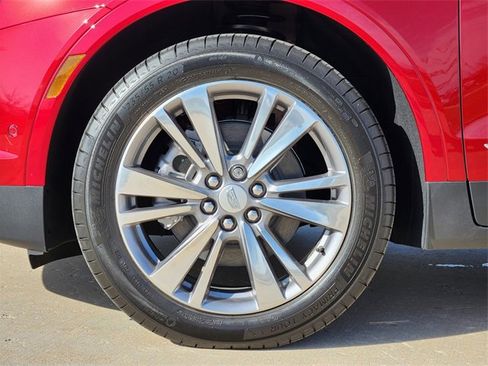 New 2025 Cadillac XT5 Premium Luxury w/ Technology Package image 9