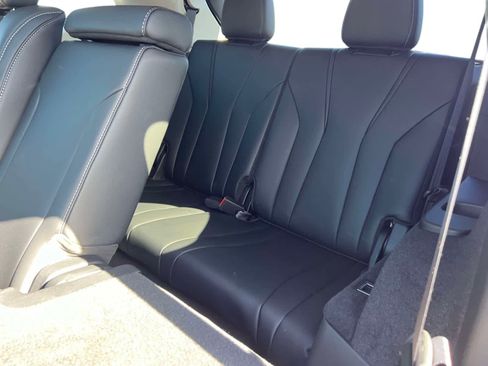 Used 2023 Acura MDX SH-AWD w/ Technology Package image 15